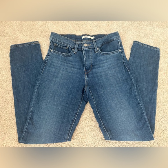 Levi's Women's 311 Shaping Skinny Jeans Size 27 Dark Indigo Blue - Picture 5 of 6